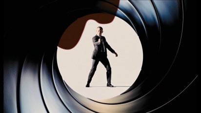 Henry Cavill non pensa che i suoi sogni di James Bond siano ancora finiti